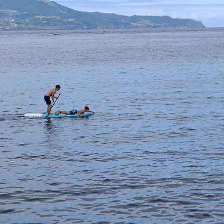 Casa Do Guardiao * Madalena (Azores)